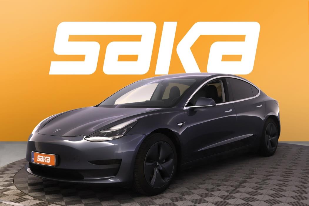 TESLA Model 3 2020
