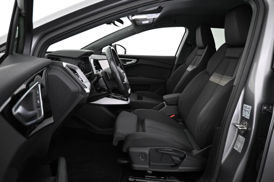 AUDI Q4 e-tron 2023