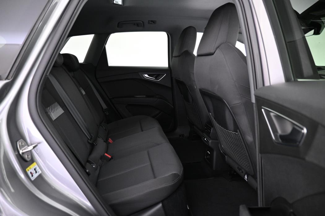 AUDI Q4 e-tron 2023