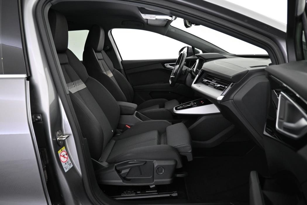 AUDI Q4 e-tron 2023