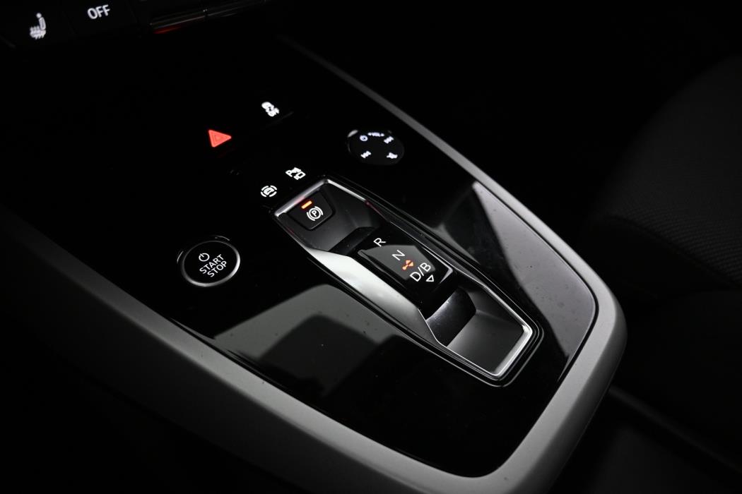 AUDI Q4 e-tron 2023