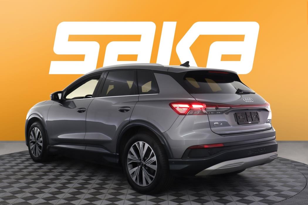 AUDI Q4 e-tron 2023
