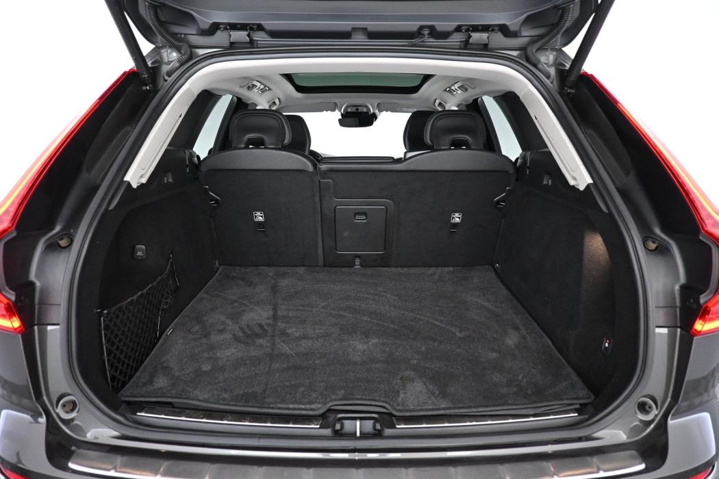 VOLVO XC60 2020