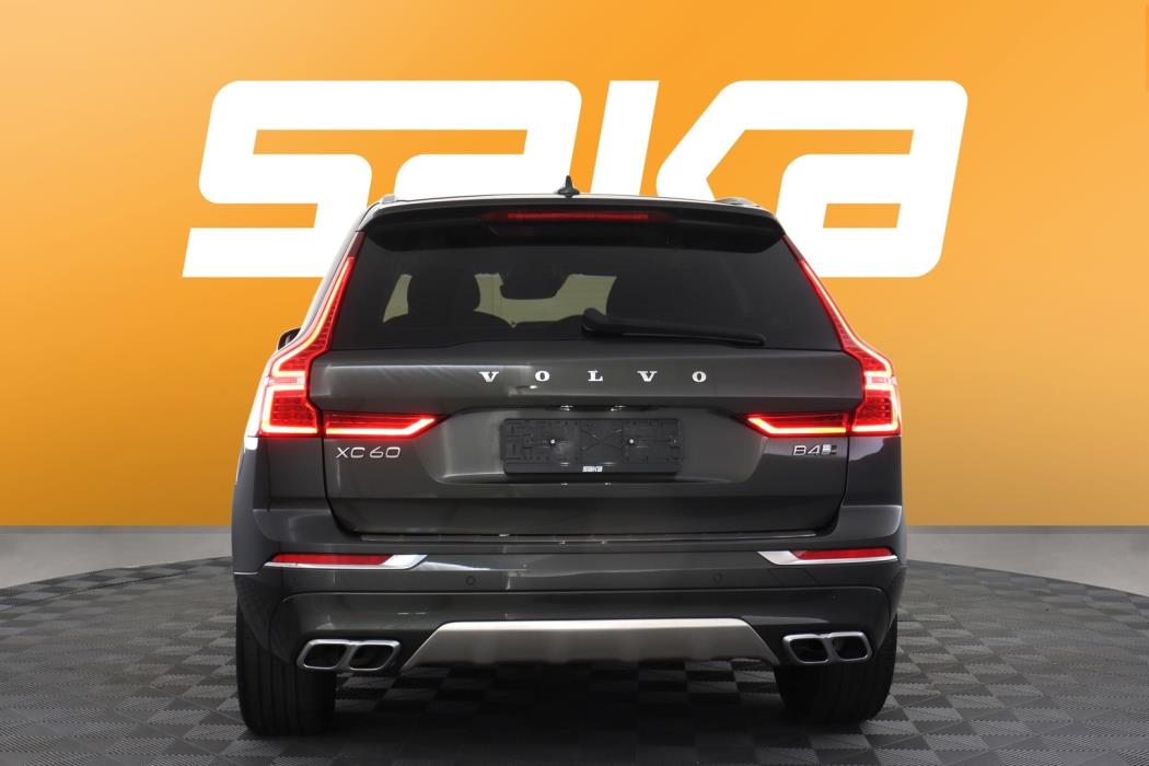 VOLVO XC60 2020