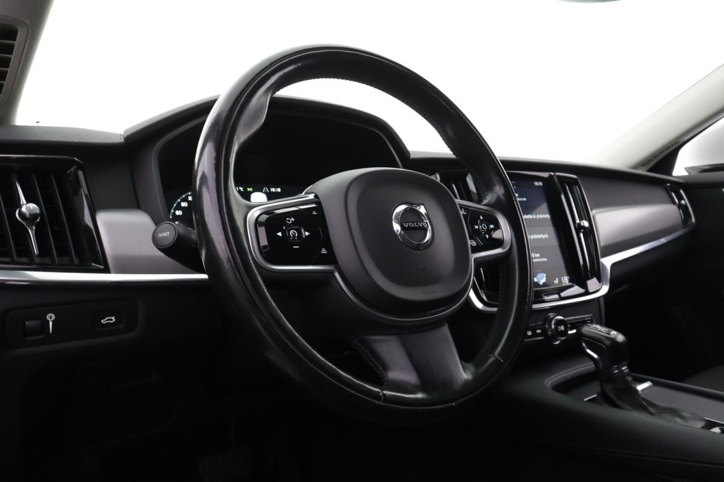 VOLVO V90 2018