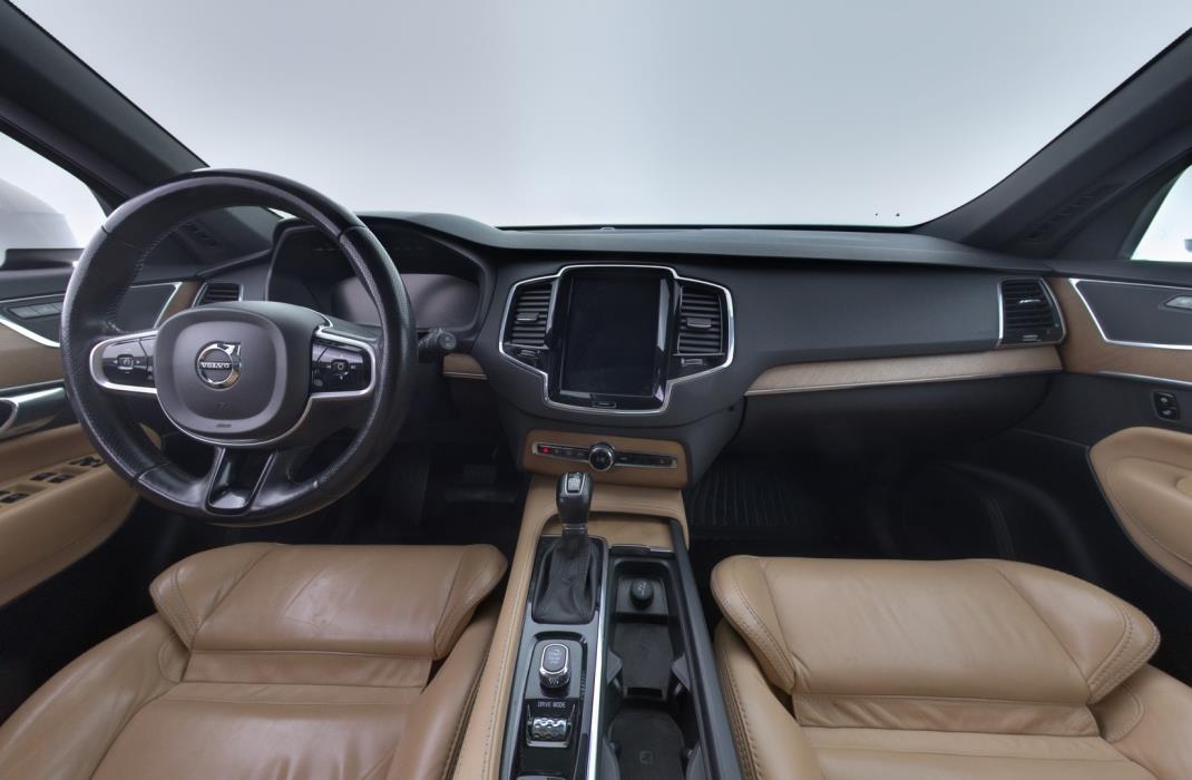 VOLVO XC90 2018