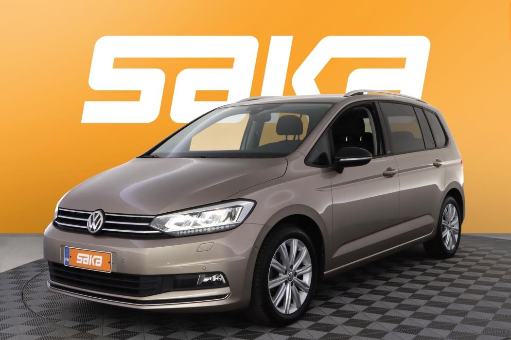 VOLKSWAGEN Touran 2019
