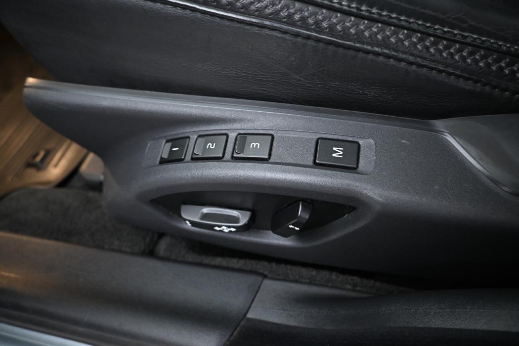 VOLVO XC70 2014