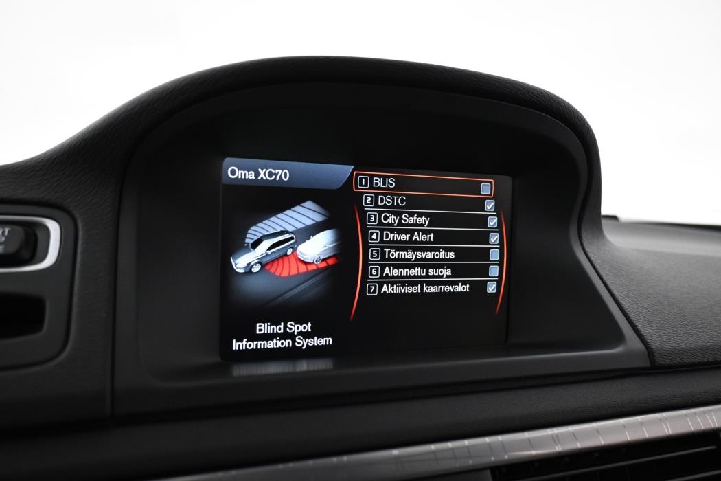 VOLVO XC70 2014