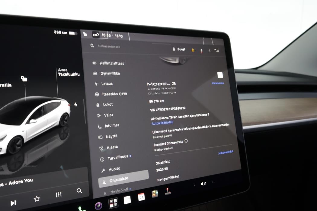 TESLA Model 3 2023
