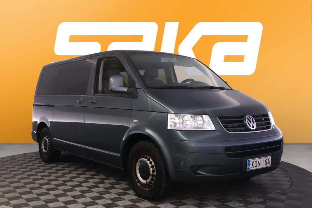 VOLKSWAGEN Multivan 2004