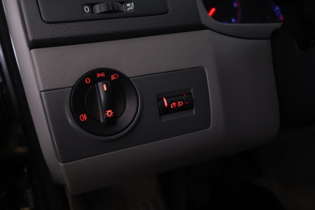 VOLKSWAGEN Multivan 2004