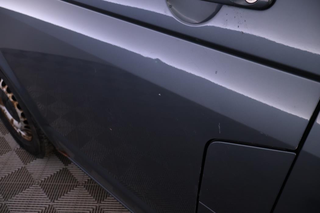 VOLKSWAGEN Multivan 2004