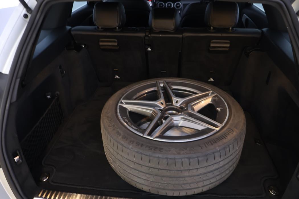 MERCEDES-BENZ C 2018