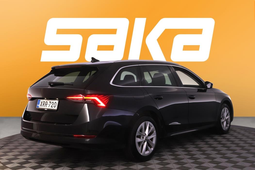SKODA Octavia 2023