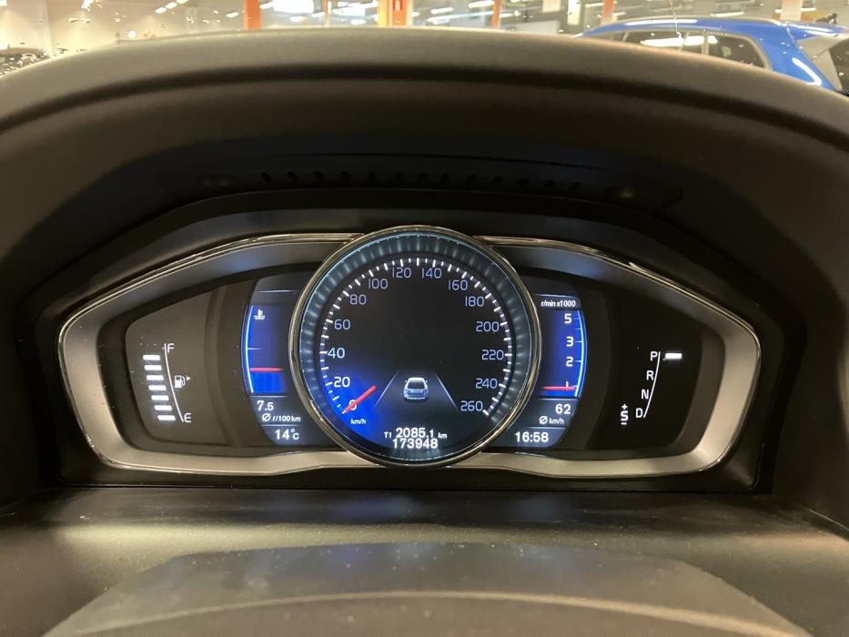 VOLVO XC60 2016