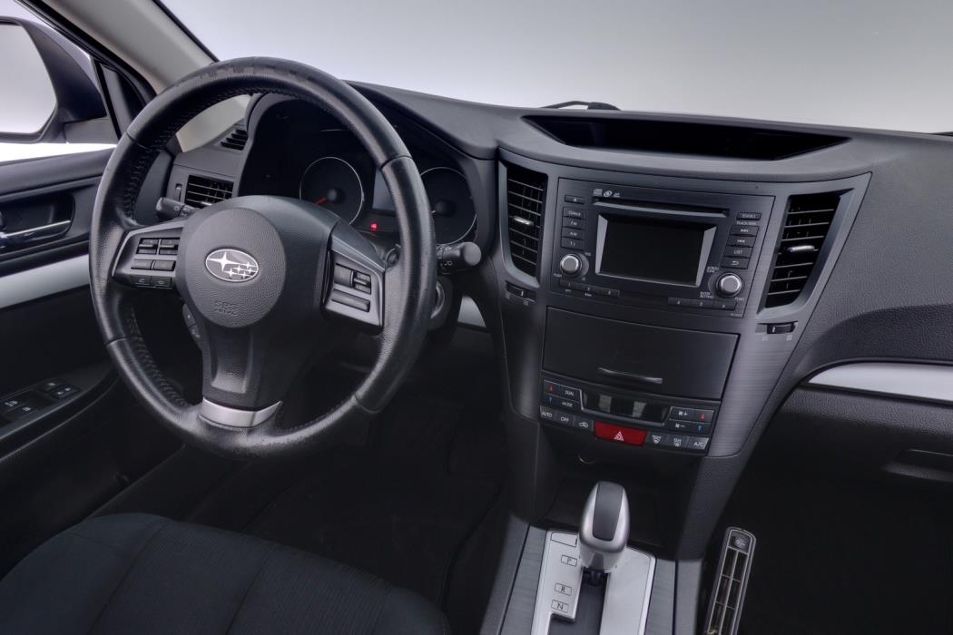 SUBARU Outback 2014