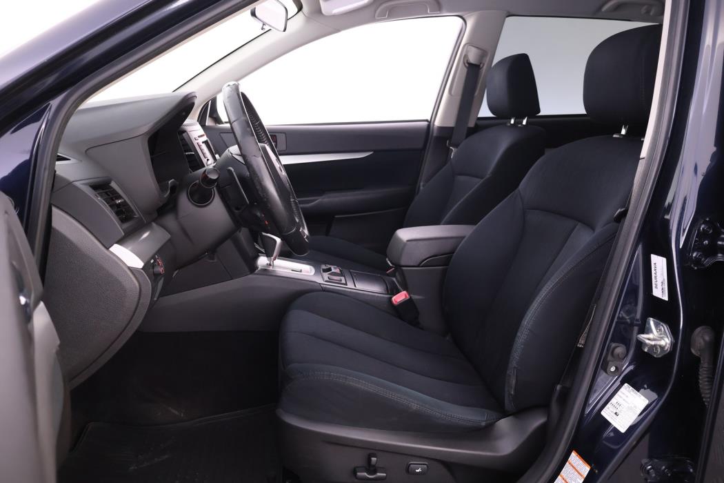 SUBARU Outback 2014