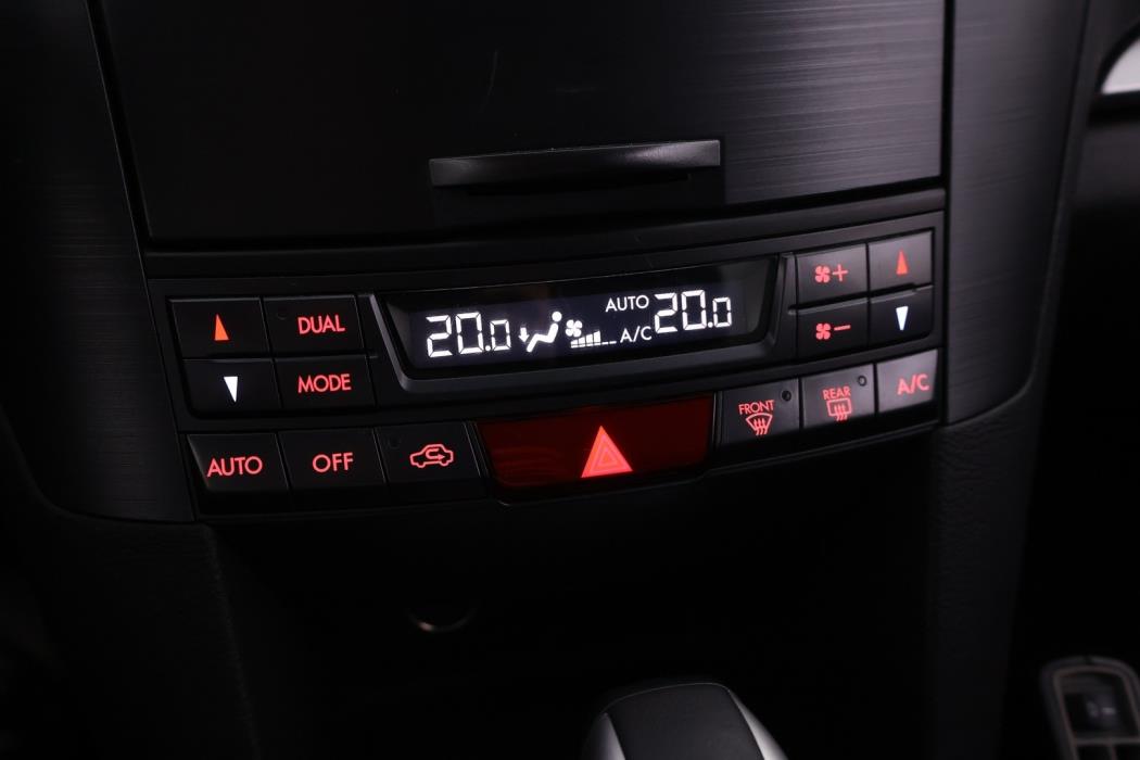 SUBARU Outback 2014