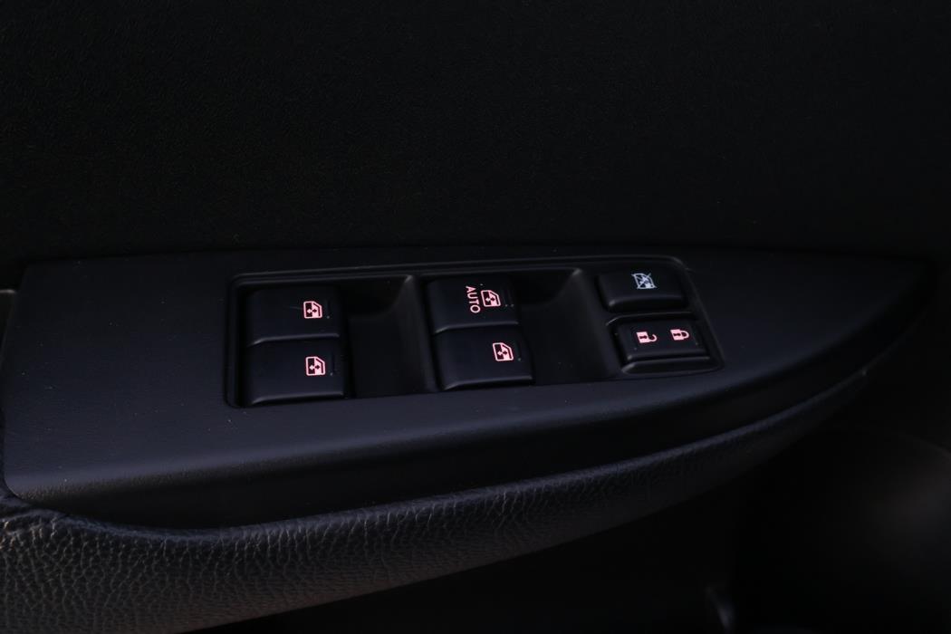 SUBARU Outback 2014