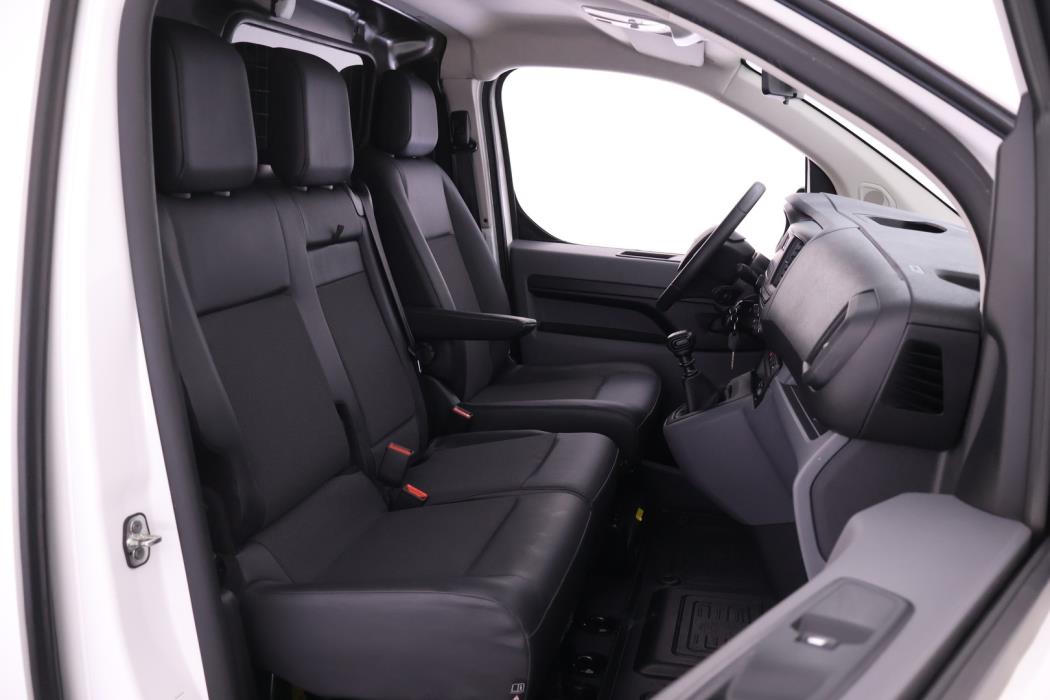 TOYOTA Proace 2021
