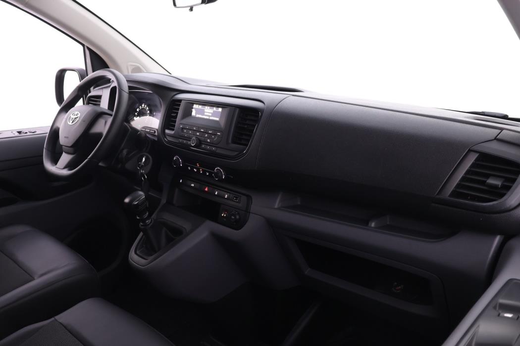 TOYOTA Proace 2021