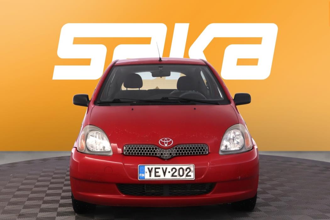 TOYOTA Yaris 2003