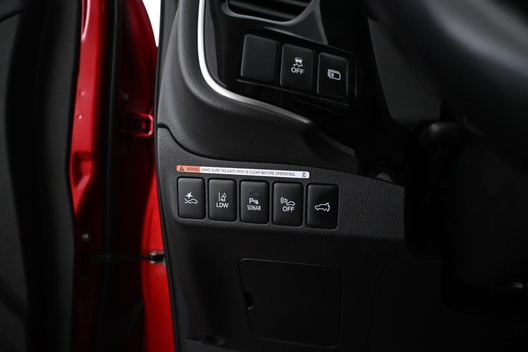 MITSUBISHI OUTLANDER PHEV 2017