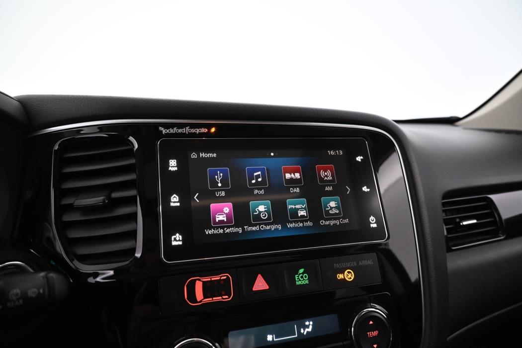 MITSUBISHI OUTLANDER PHEV 2017