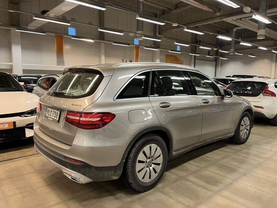 MERCEDES-BENZ GLC 2019