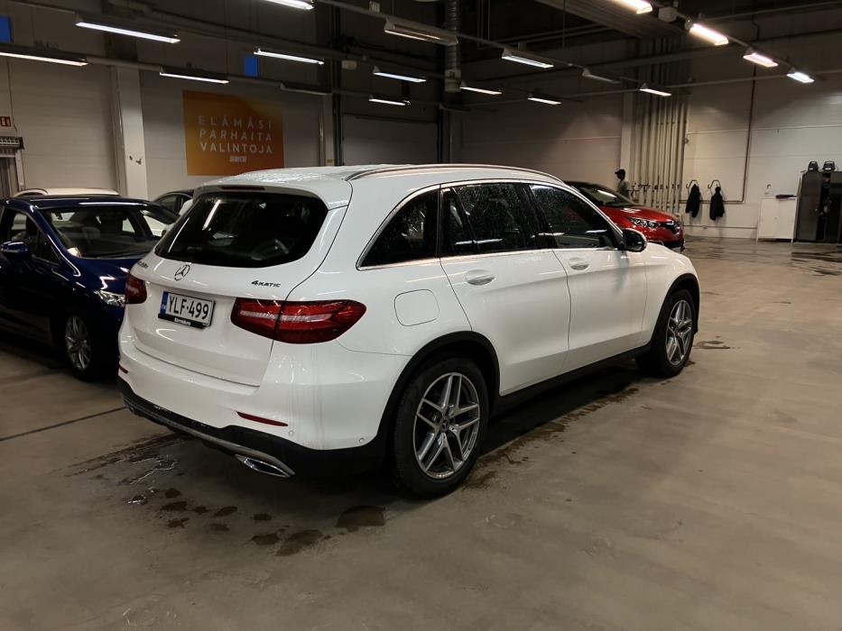 MERCEDES-BENZ GLC 2019