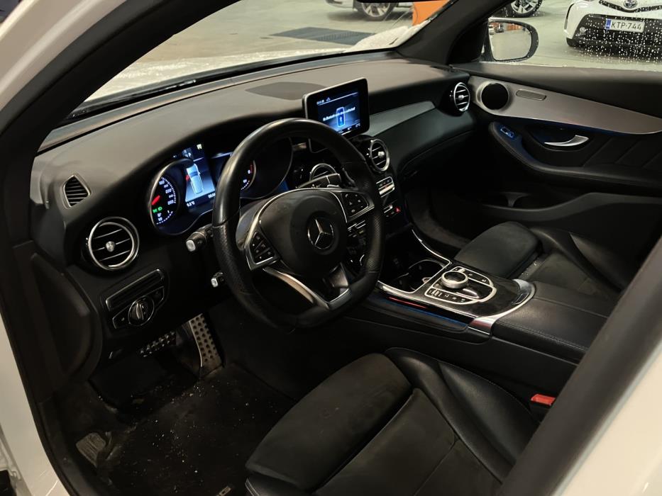 MERCEDES-BENZ GLC 2019