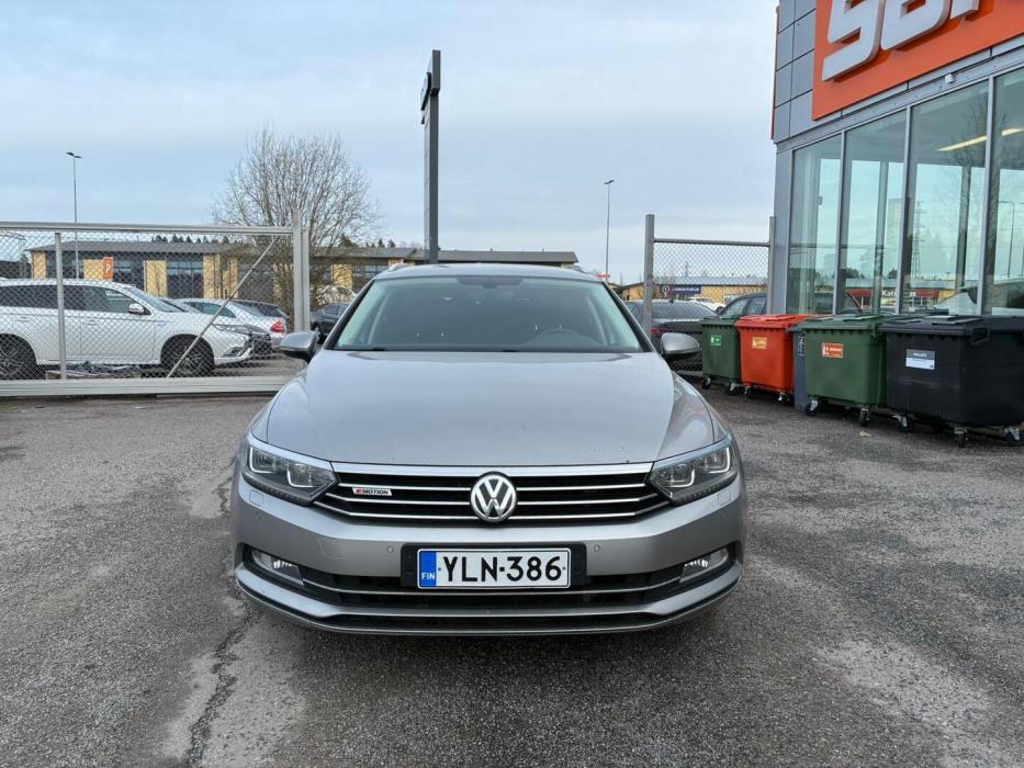 VOLKSWAGEN Passat 2016