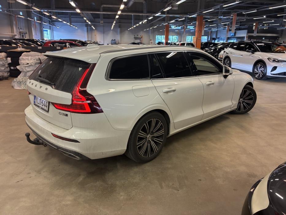 VOLVO V60 2020