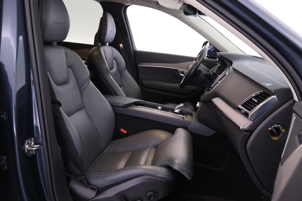 VOLVO XC90 2020