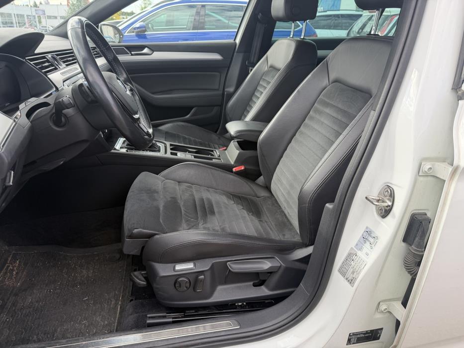 VOLKSWAGEN Passat 2017