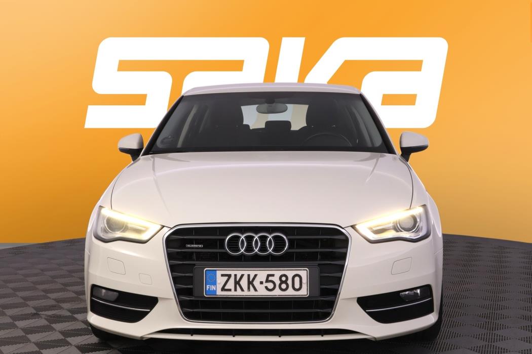 AUDI A3 2015
