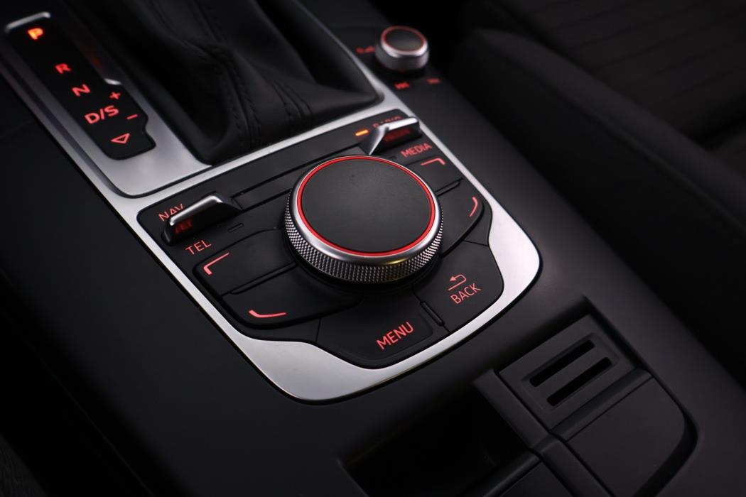 AUDI A3 2015