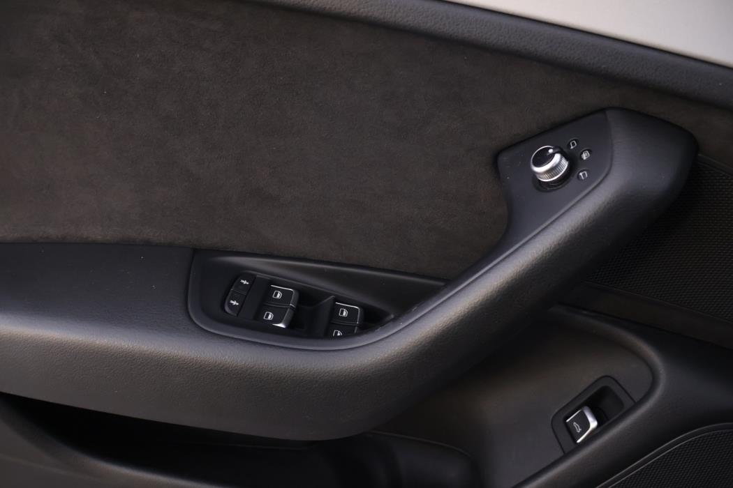 AUDI A6 2016