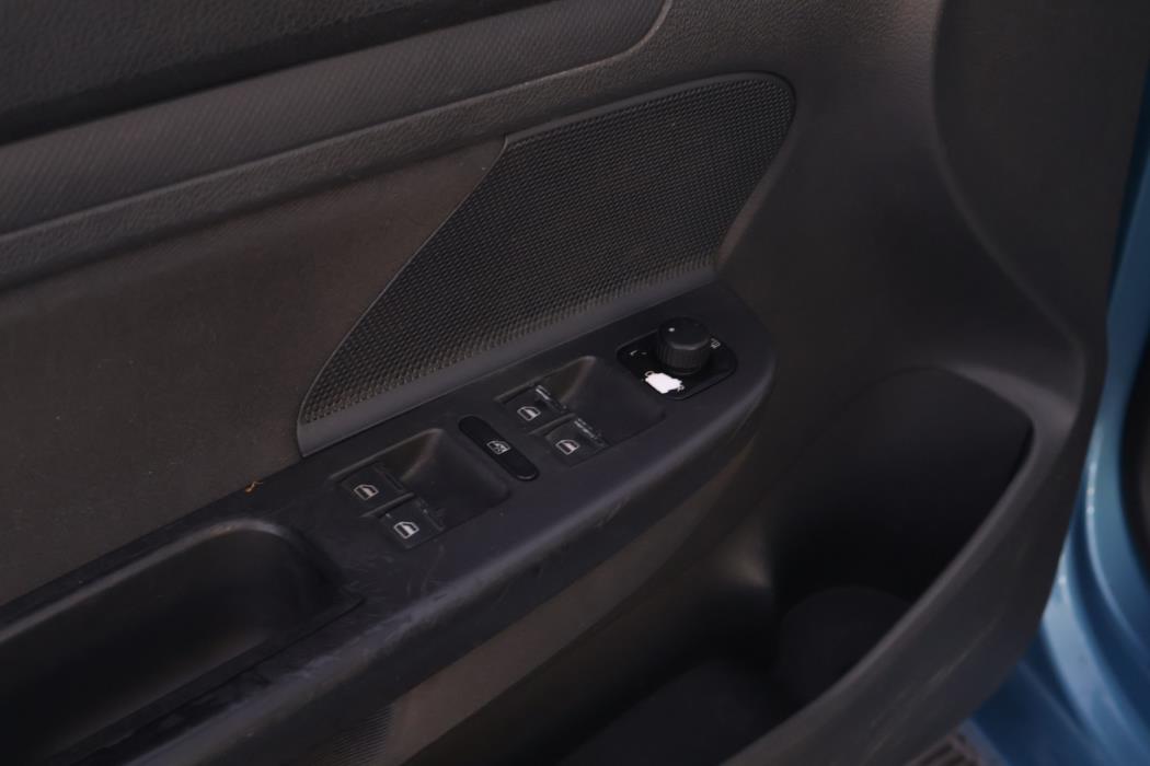 VOLKSWAGEN Golf 2005