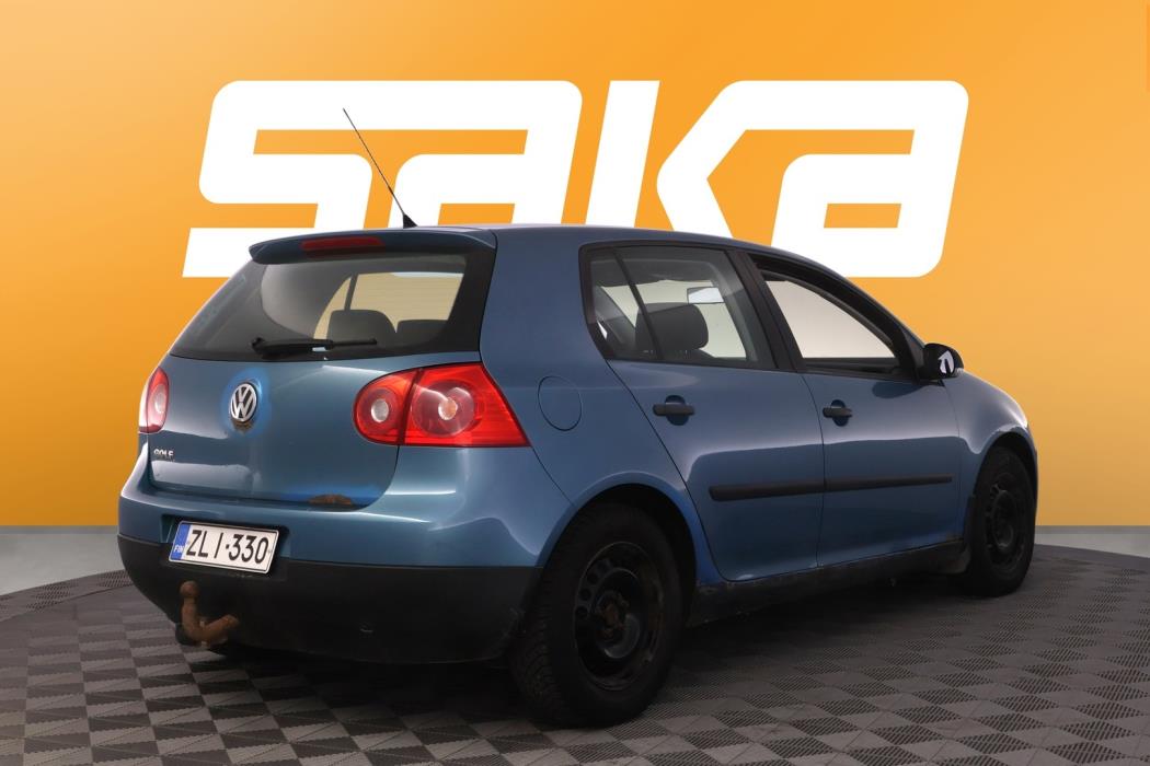 VOLKSWAGEN Golf 2005