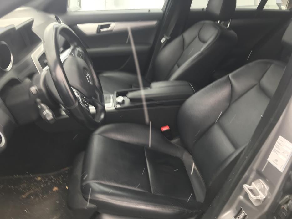 MERCEDES-BENZ C 2011