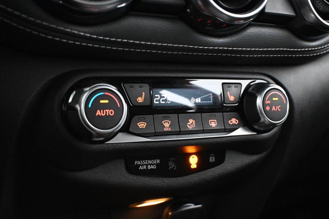 NISSAN Juke 2020