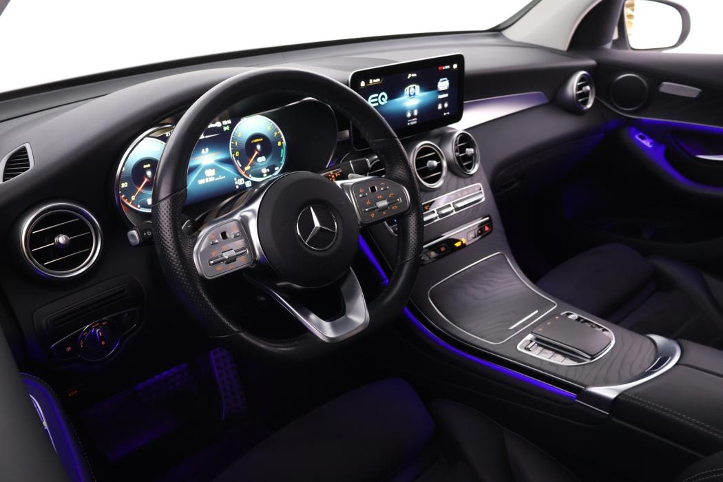 MERCEDES-BENZ GLC 2022