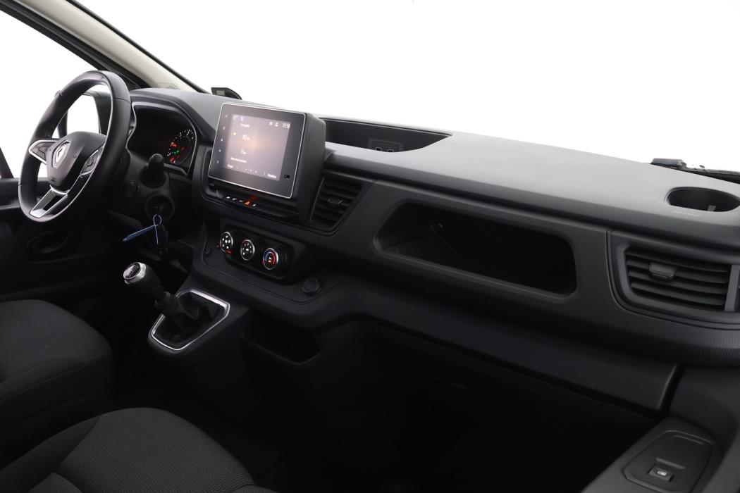 RENAULT Trafic 2022