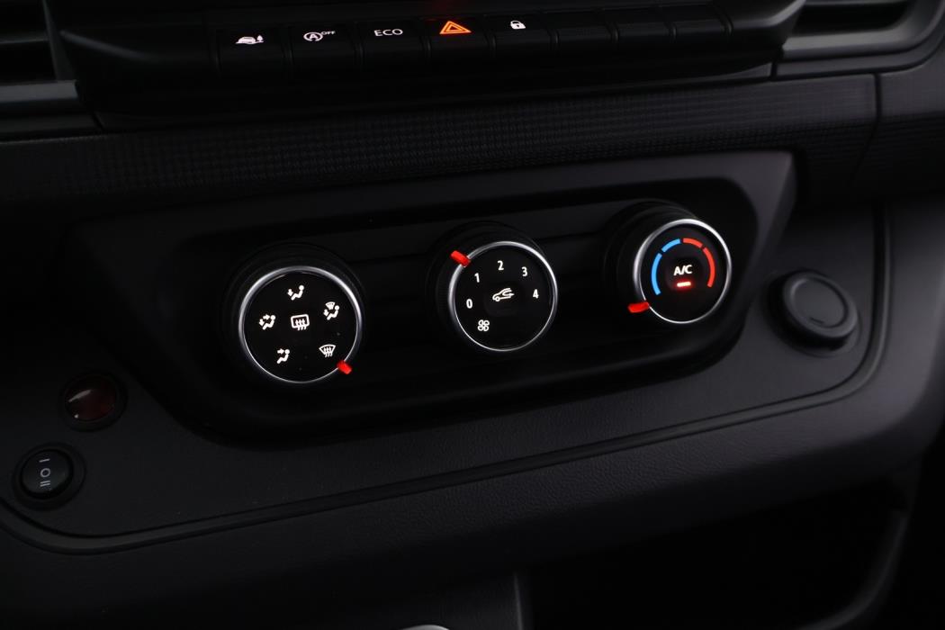 RENAULT Trafic 2022