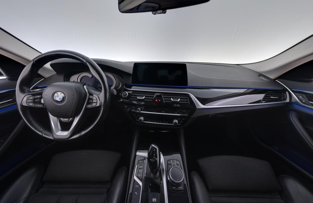BMW 530 2019