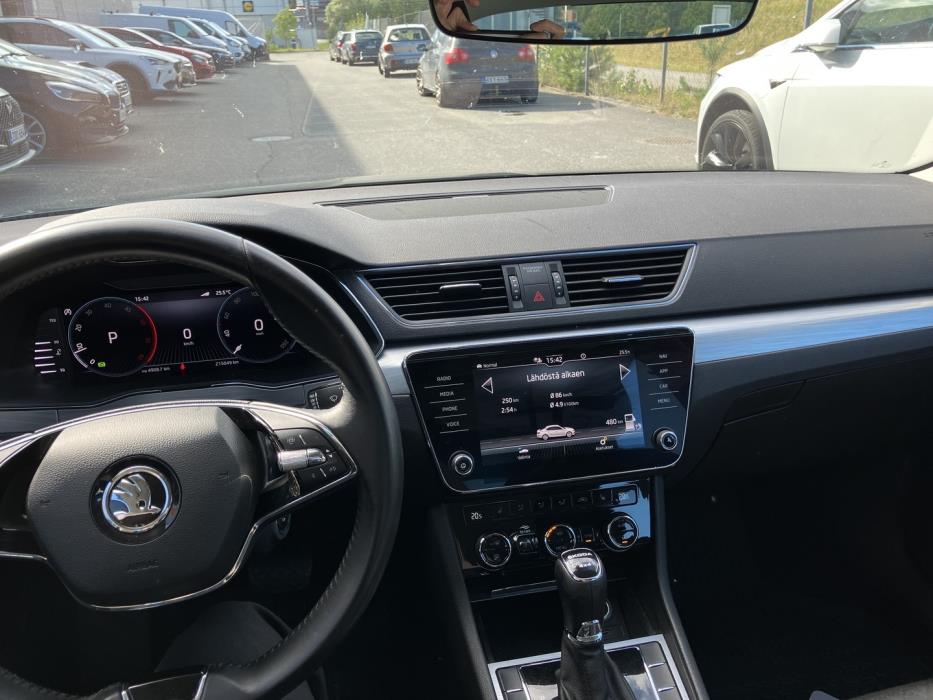 SKODA Superb 2022
