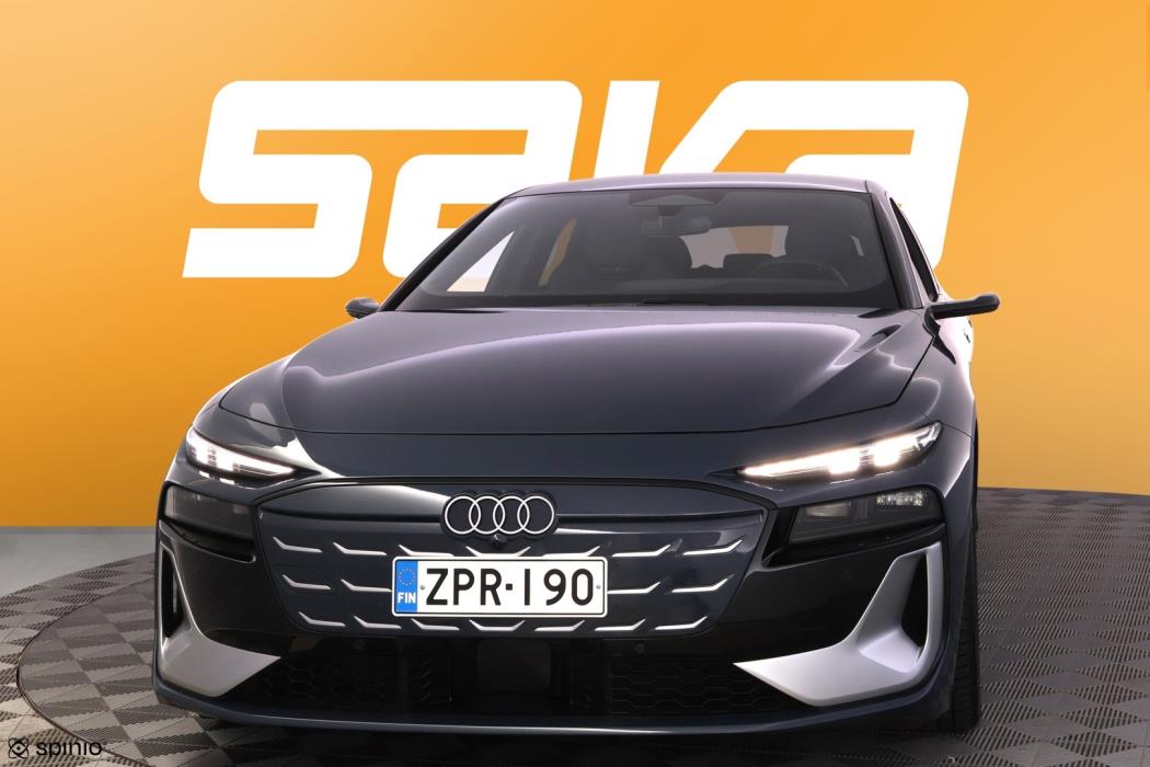 AUDI S6 e-tron 2025