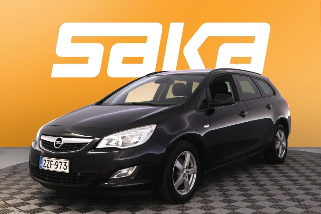 OPEL Astra 2011